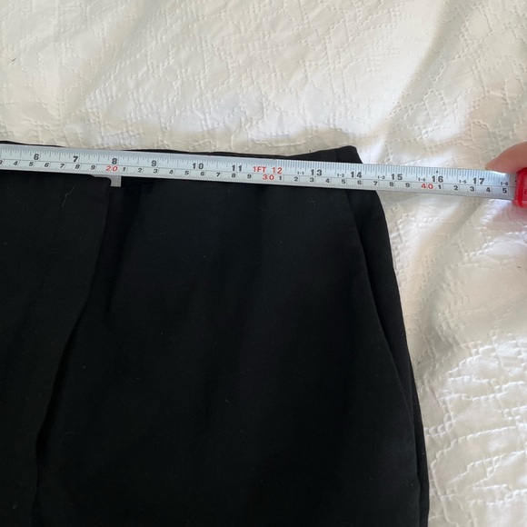 Babaton
Markova Pant - (Re)ssential Black Size 6  office wear, minimalist casual - Picture 11 of 13